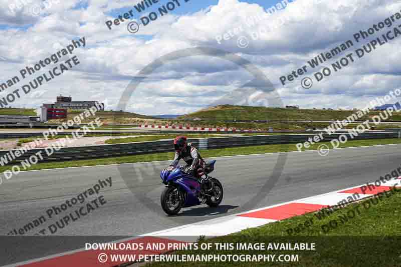 cadwell no limits trackday;cadwell park;cadwell park photographs;cadwell trackday photographs;enduro digital images;event digital images;eventdigitalimages;navarra;no limits trackdays;peter wileman photography;racing digital images;trackday digital images;trackday photos